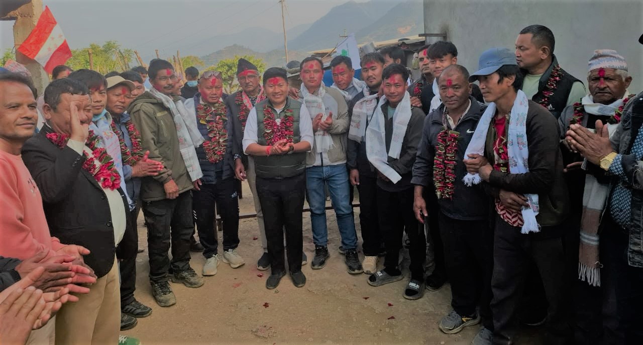 निस्दी बिजुली समेत नपुगेकाे भन्दै जेनजी युवा कांग्रेसमा प्रवेश !