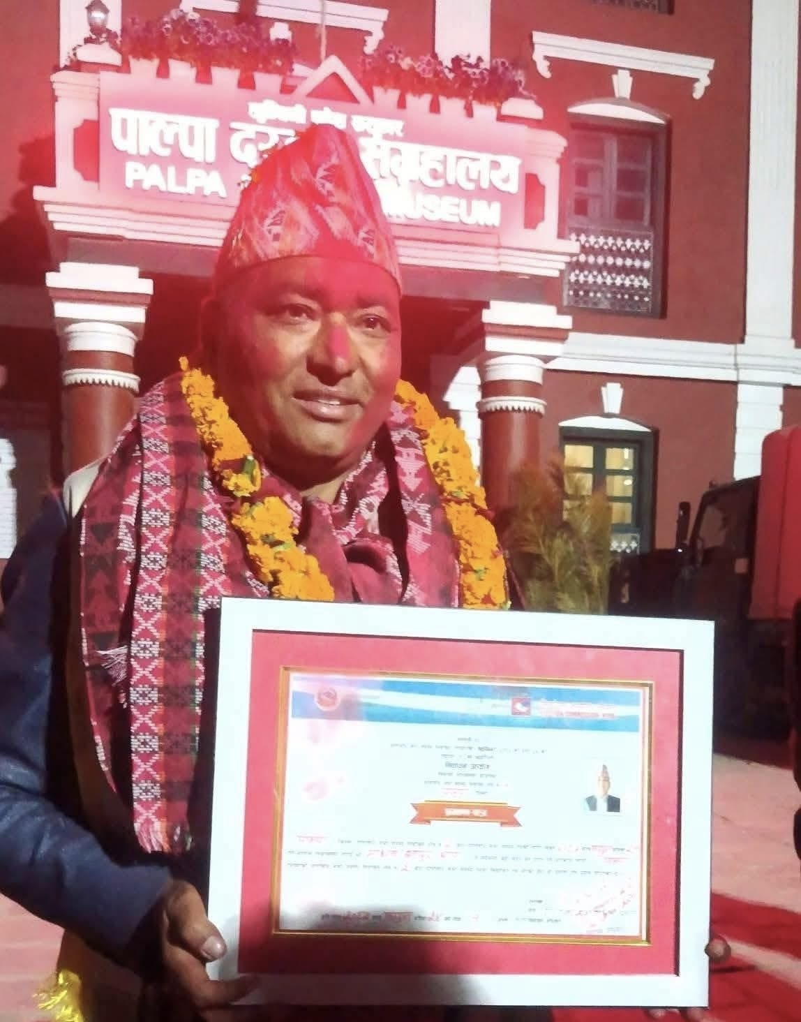 पाल्पा क्षेत्र नं. २ मा डा. माधव थापा विजयी